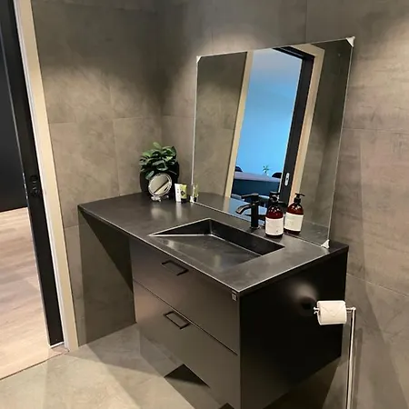 Helt Nyoppusett Leilighet Apartment *