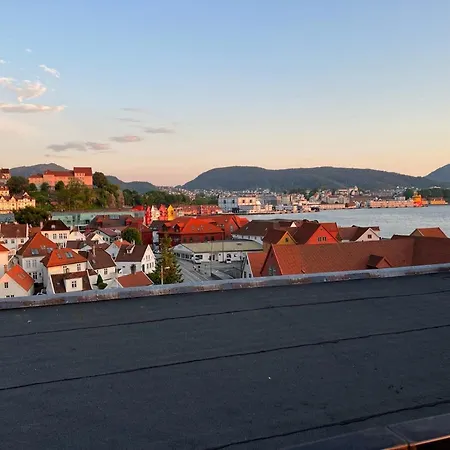 Apartment Helt Nyoppusett Leilighet